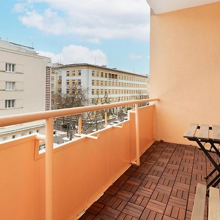 Cozy Pastel Two Bedroom Apartment In Central Gdynia By Noclegi Renters المظهر الخارجي الصورة